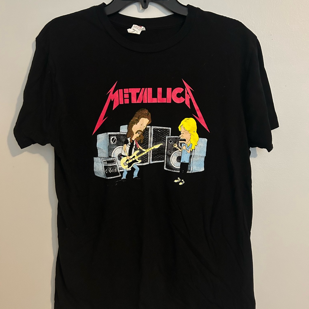 Metallica T-Shirt. Black. Size Medium